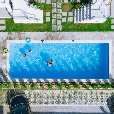 Ofrynio Luxury & Pool2 *
